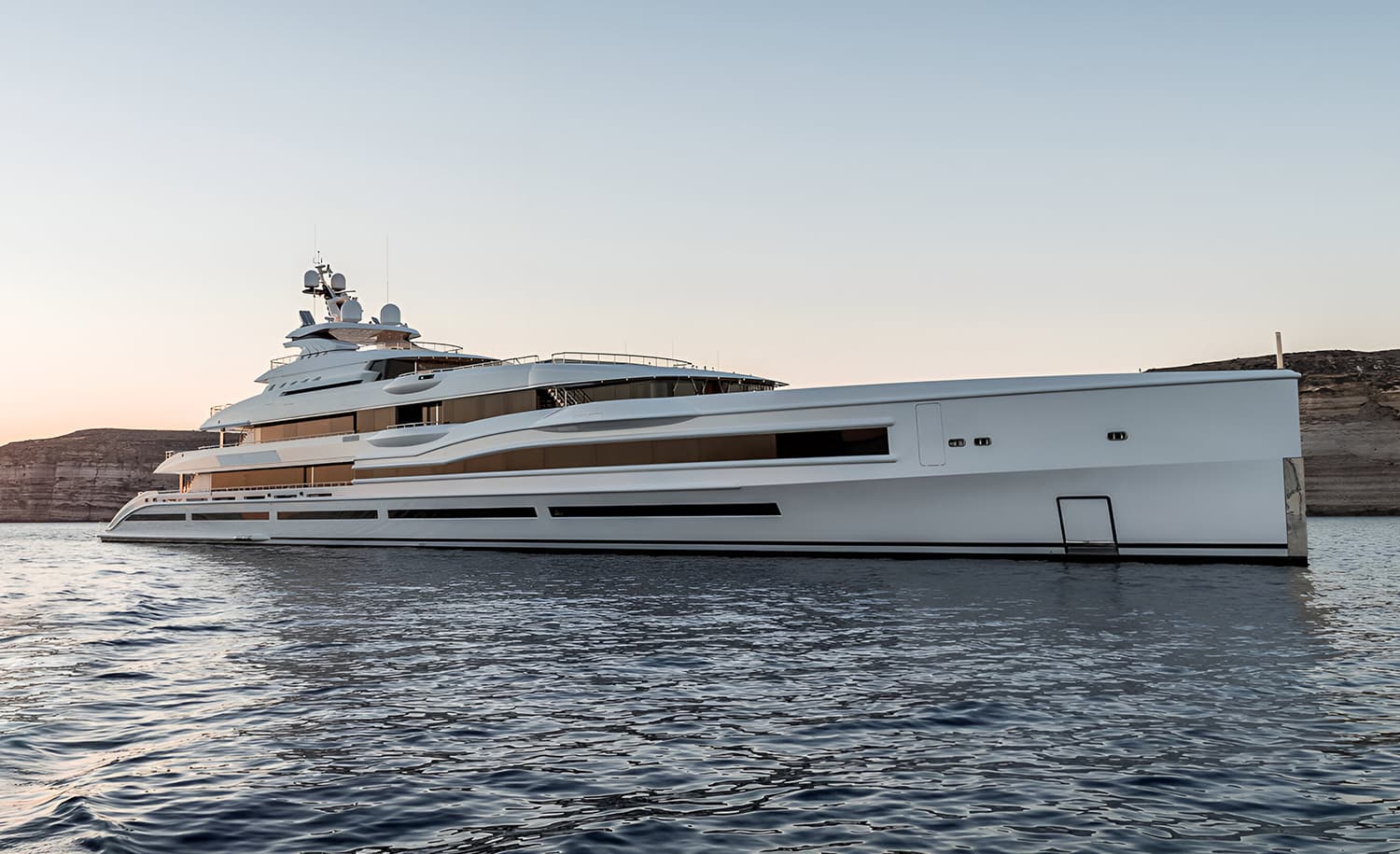 Mar — 107m superyacht for sale