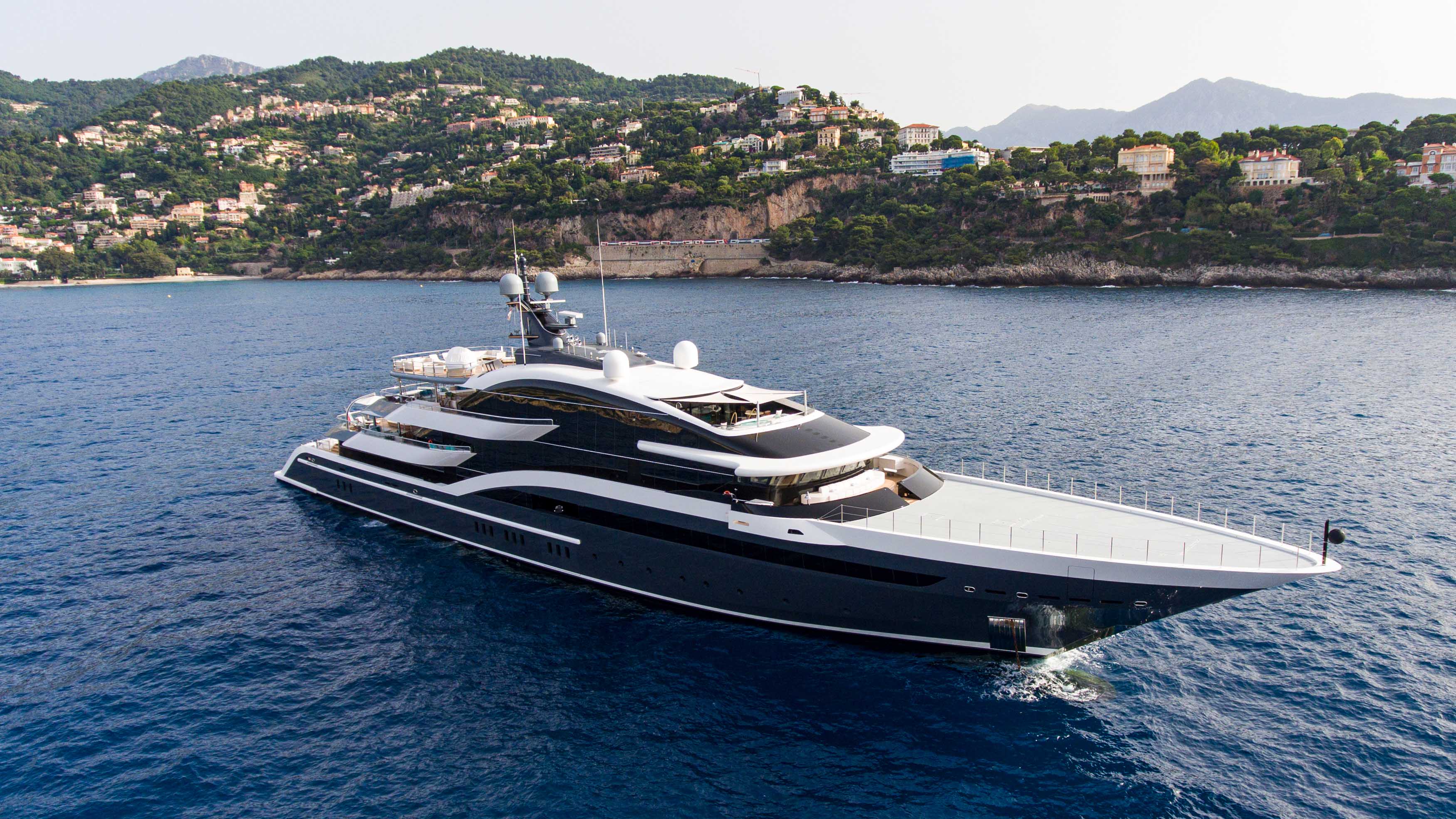 Luna — 90m superyacht for sale